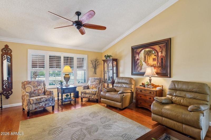 11-web-or-mls-W Franciscan Dr-S2502-011