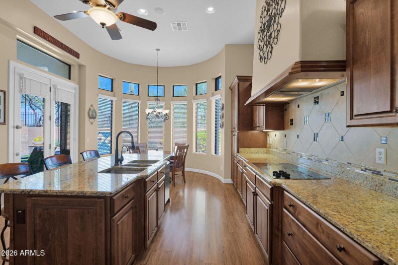 Large gourmet kitchen