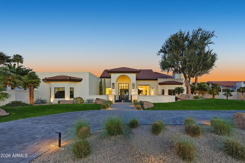 Paradise Valley Estate