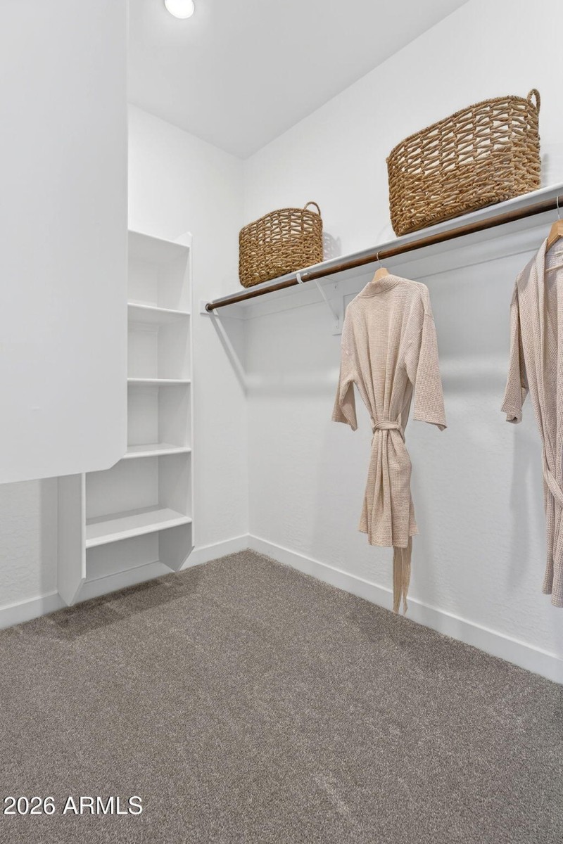 30-web-or-mls-65S 83rd Cir