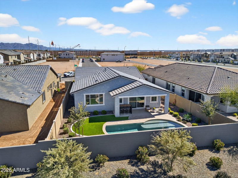 66-web-or-mls-20S 83rd Cir