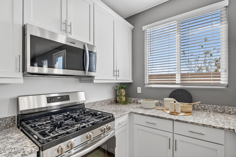 19-web-or-mls-19-web-or-mls-79S 83rd Cir