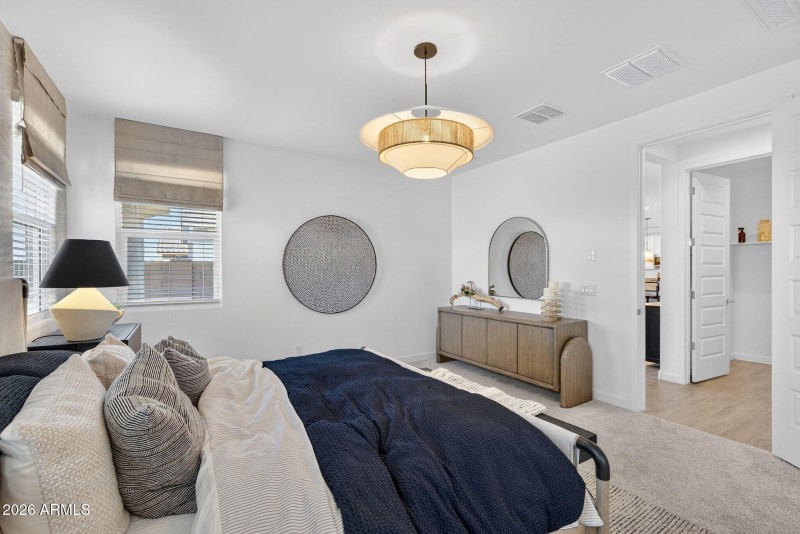 25-web-or-mls-25-web-or-mls-71S 83rd Cir