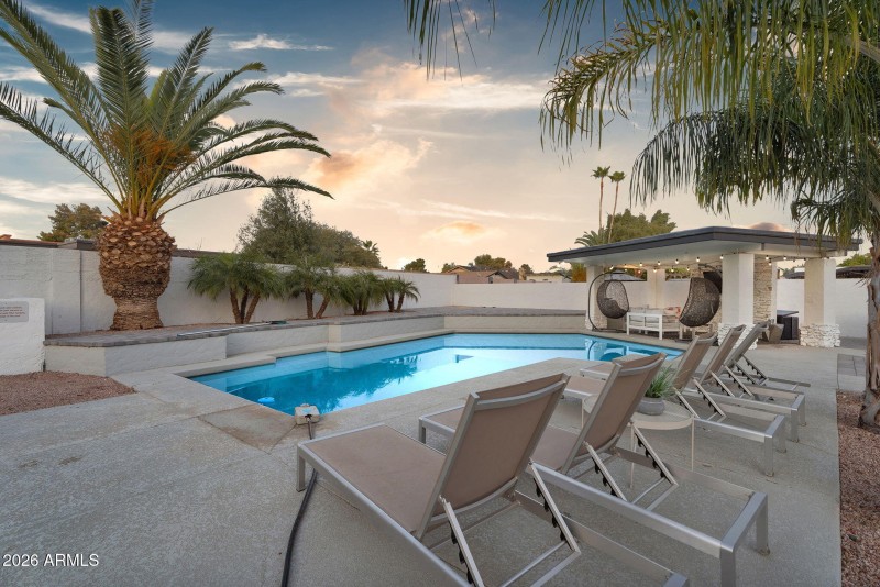 36-web-or-mls-5410 E Cactus Rd-8