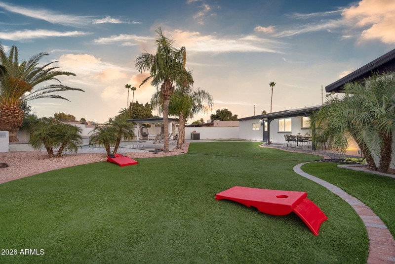 41-web-or-mls-5410 E Cactus Rd-7