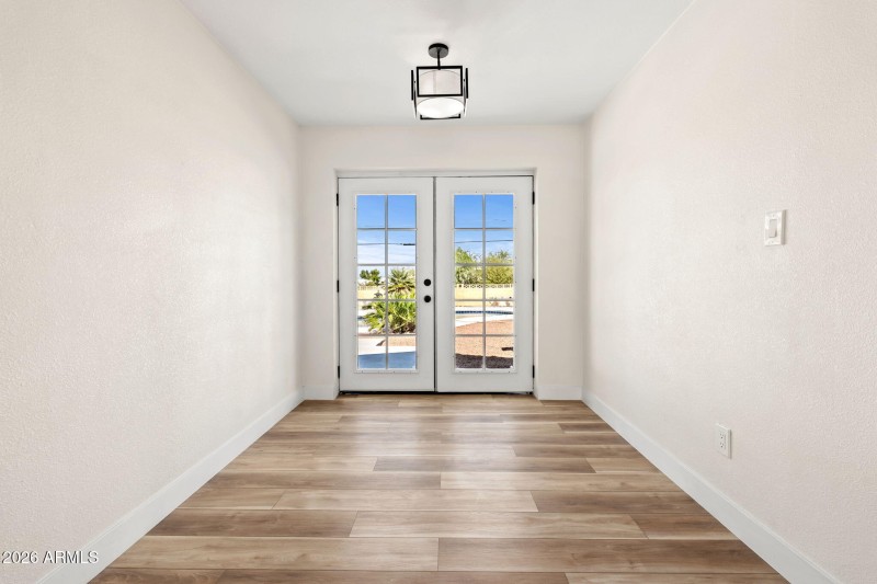 108 E Monte Way - 10