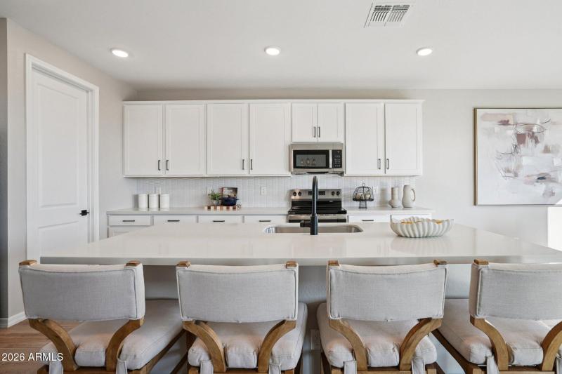 19-web-or-mls-Homesteaders Rd-S2002-019