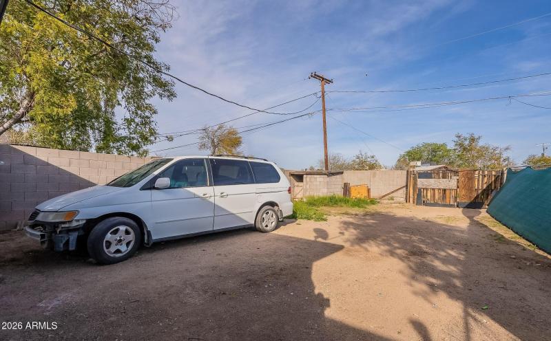 20230309221305678782000000-o