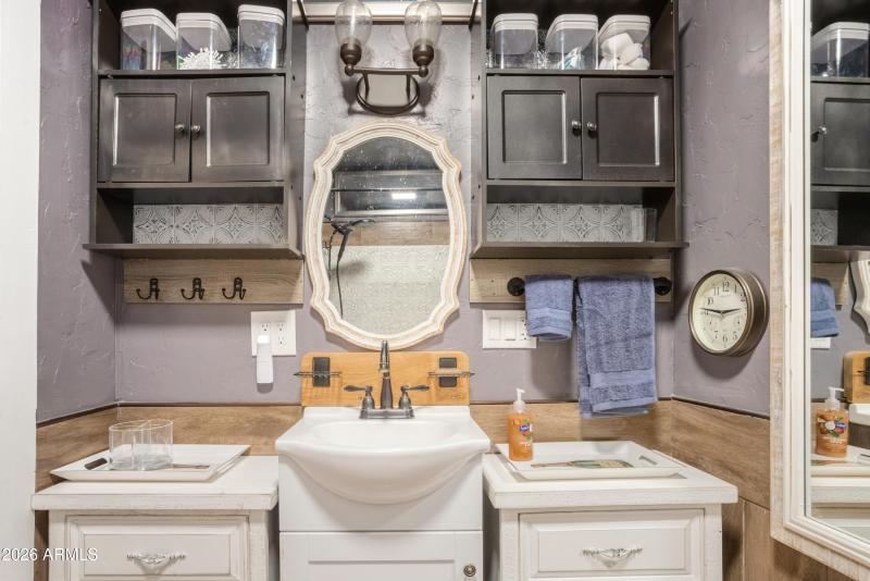 Apartment Bathroom 2