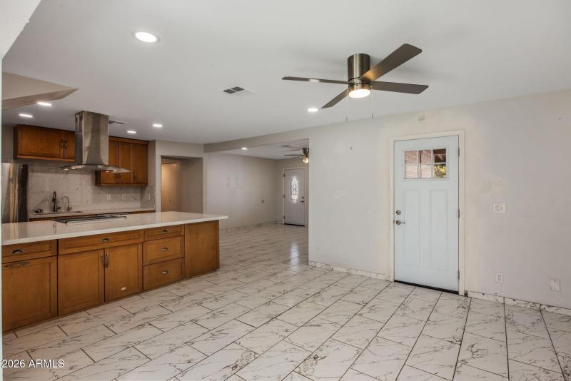 7-web-or-mls-D46A4505 copy