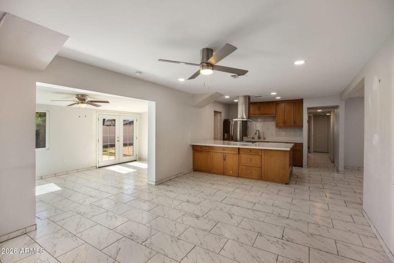 8-web-or-mls-D46A4509 copy