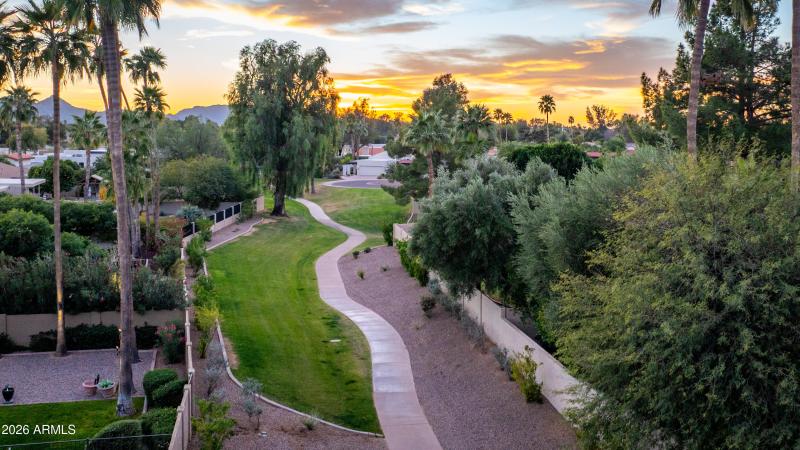 8717 E Spanish Barb Trail-67