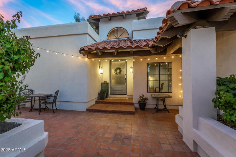 8717 E Spanish Barb Trail-75