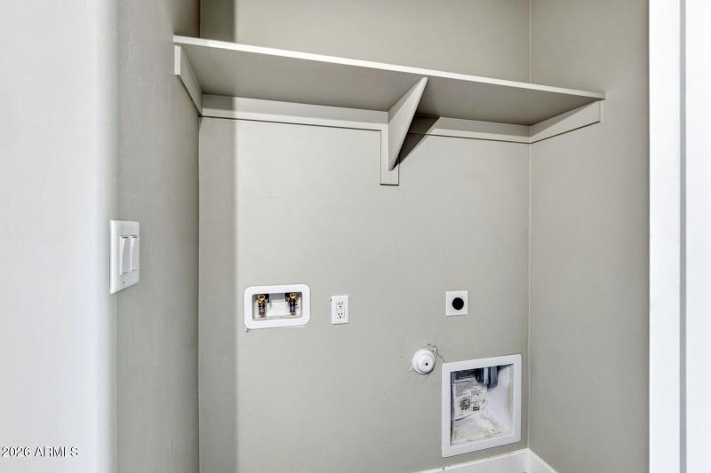 240 Valerie Lane-082096