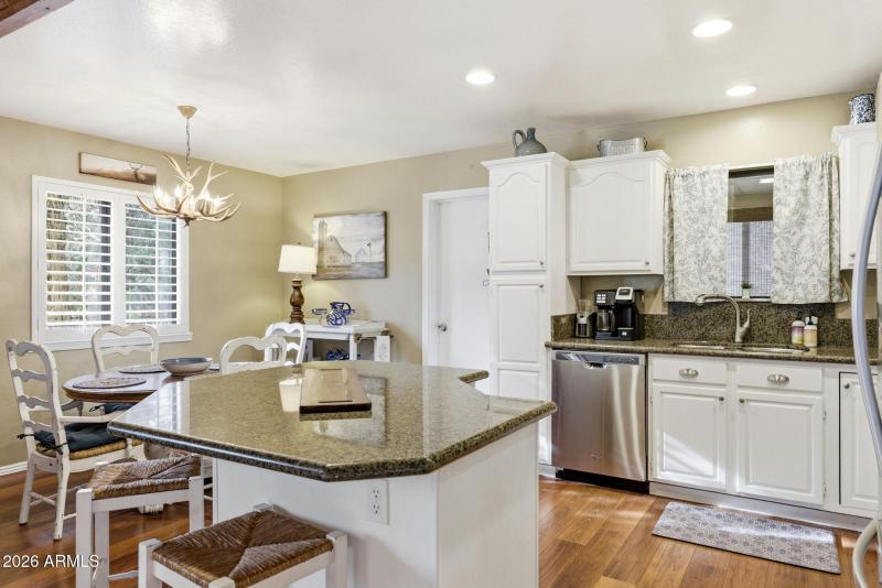 6846LuckyLn-ShowLow-AZ-14