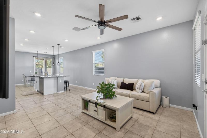 7-web-or-mls-3581 E Appaloosa Dr, San Ta