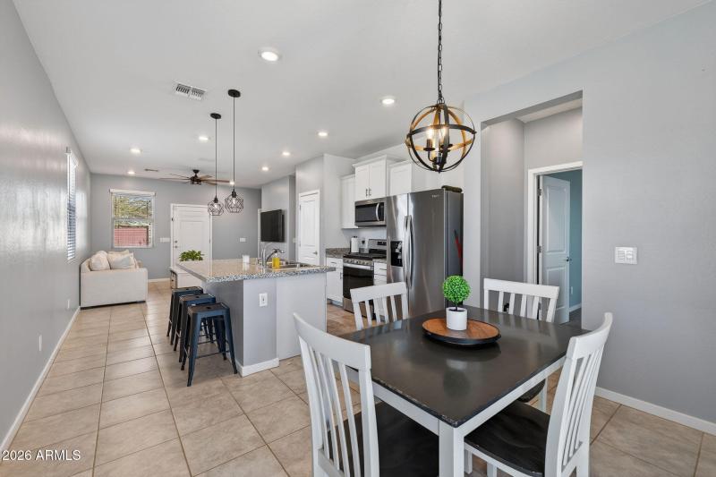 14-web-or-mls-3581 E Appaloosa Dr, San T