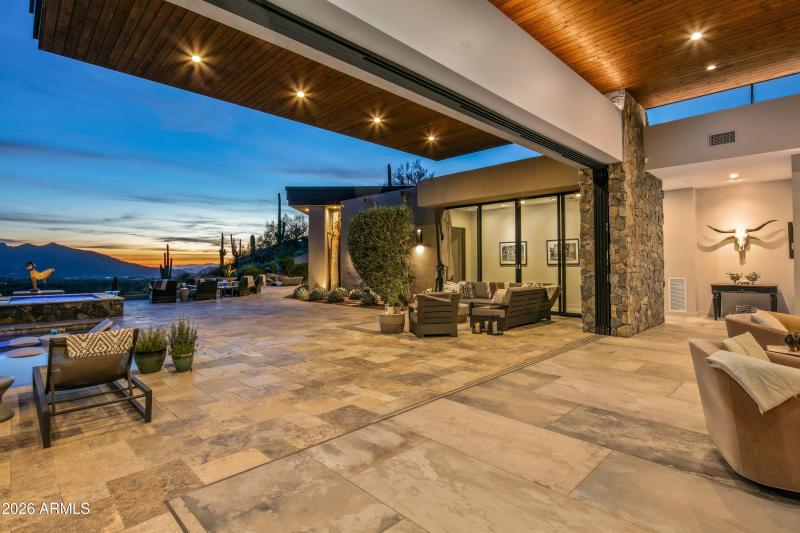 010_ARIZONA'S FINEST OUTDOOR LIVING