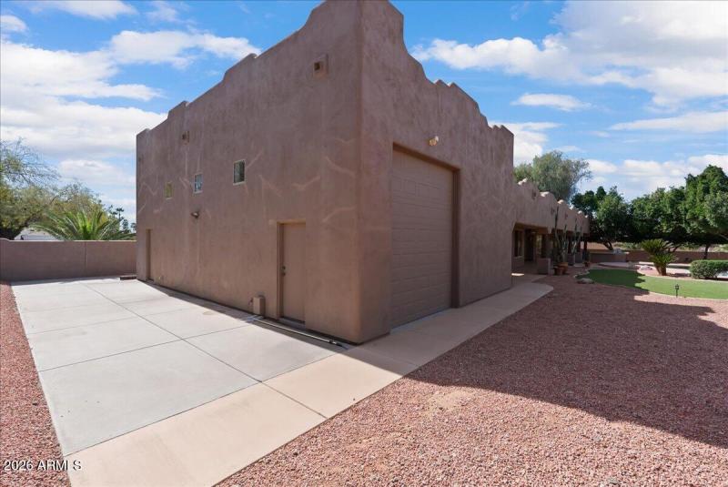 10-DesertSkyREM-13002 W San Juan Ave, Li