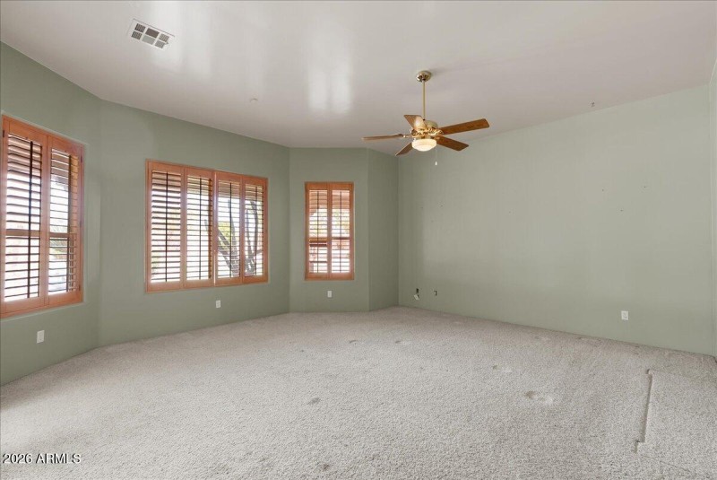 18-DesertSkyREM-13002 W San Juan Ave, Li