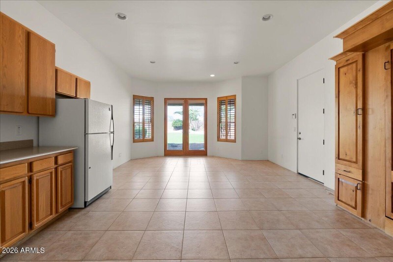 28-DesertSkyREM-13002 W San Juan Ave, Li