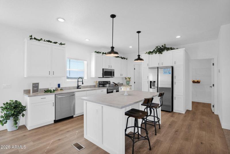 12-web-or-mls-P1536755