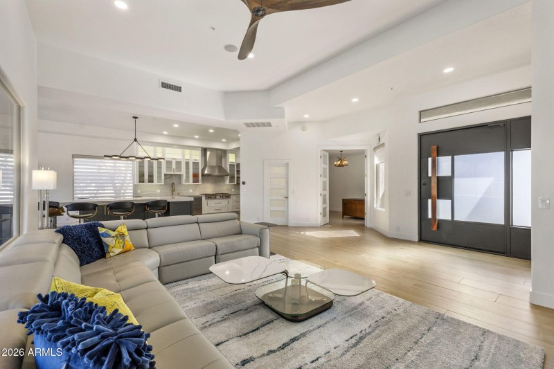 Open Concept Luxury Living