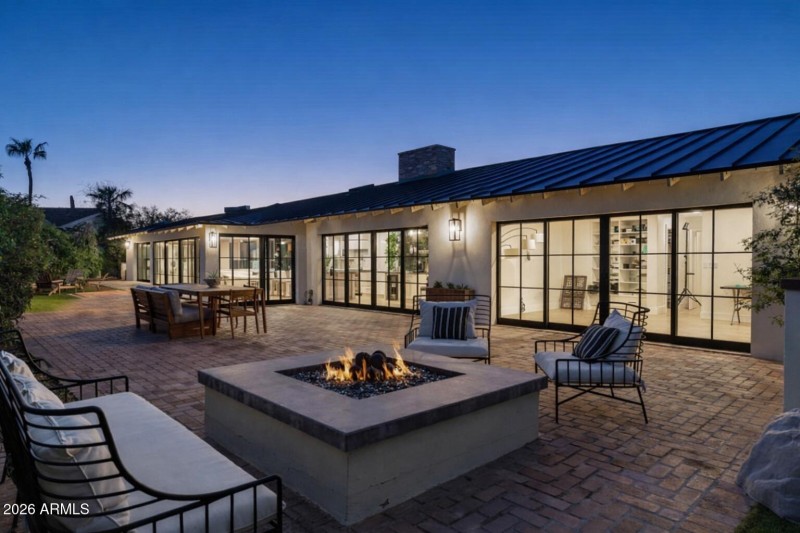 Outdoor Entertaining Area