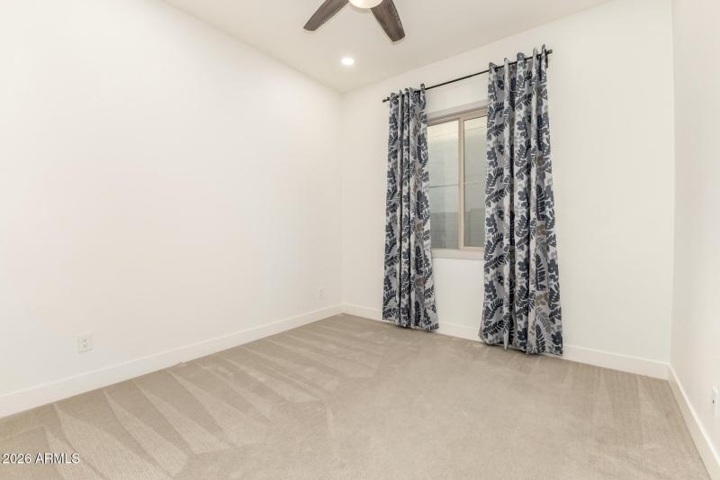 28 - Narrowleaf 1326