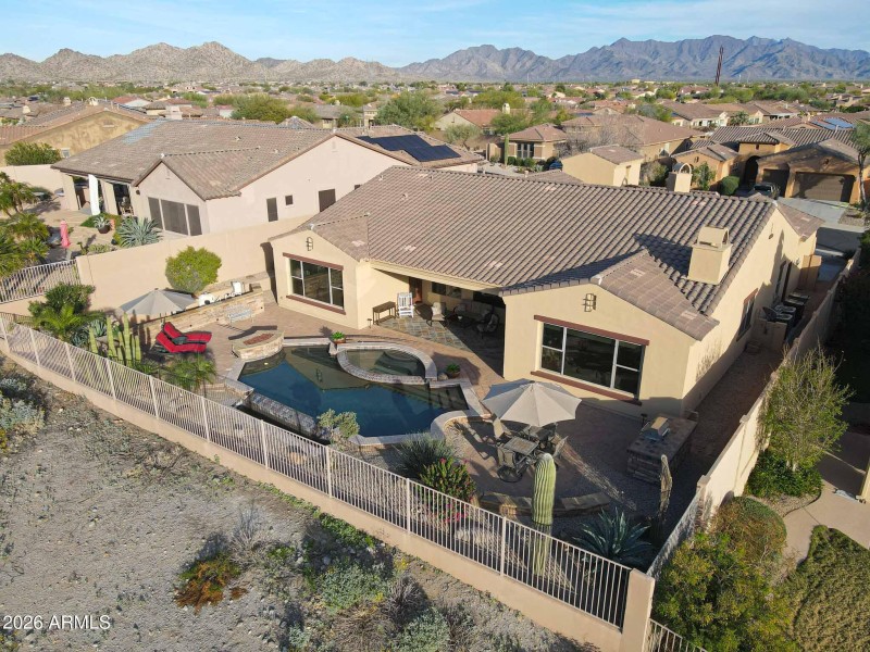 Beautiful Home on the Golf Course