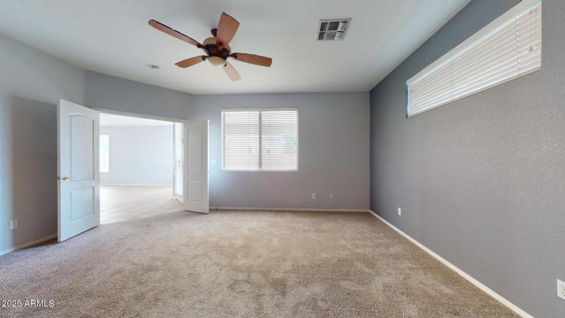 871-E-Sherri-Dr-03292025_085218