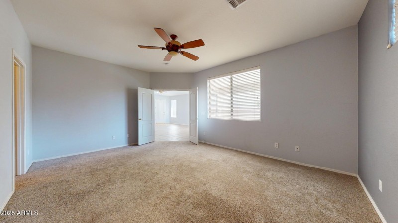 871-E-Sherri-Dr-03292025_085708