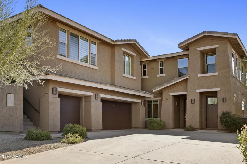 10260EWhiteFeather1041002