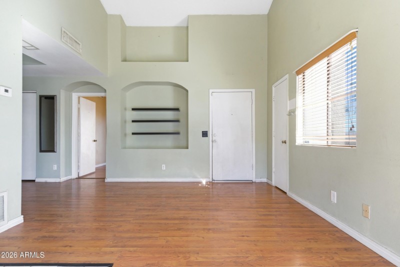 2_f72ff475-7afe-486c-8218-c31d41b8e252