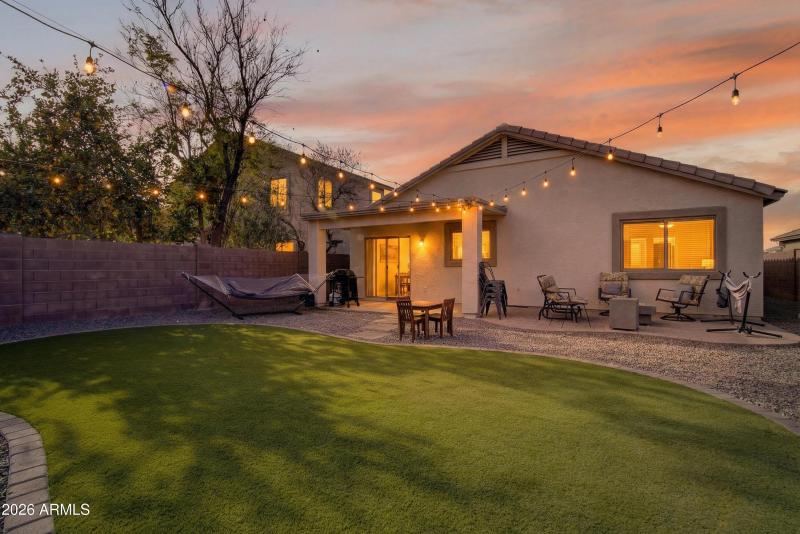 Hope Drive Twilight Back 2