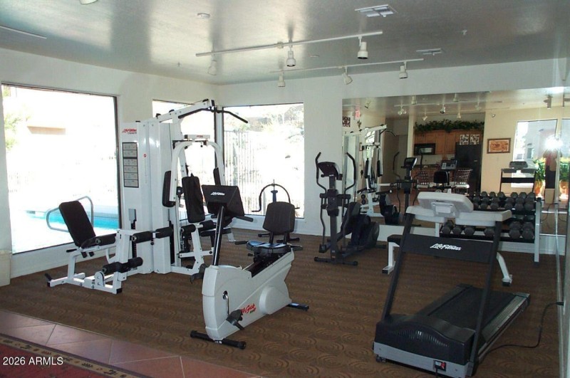 20110121042129312199000000-o