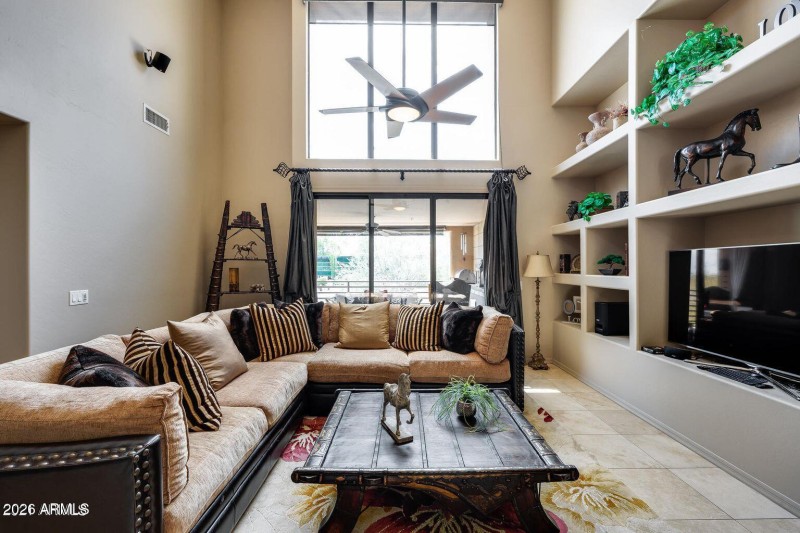 20210730162912392791000000-o