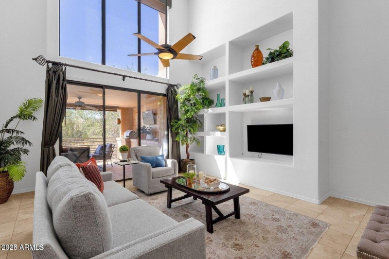 20250929195412533656000000-o