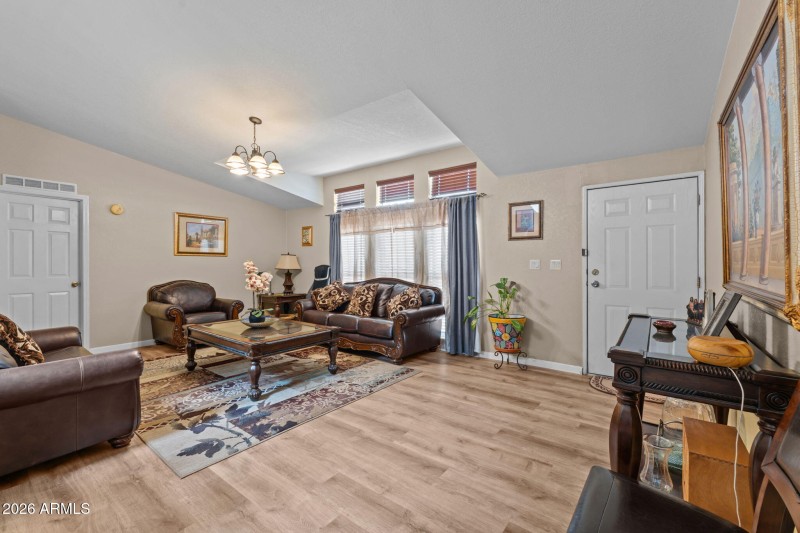 10-web-or-mls-DSC05468