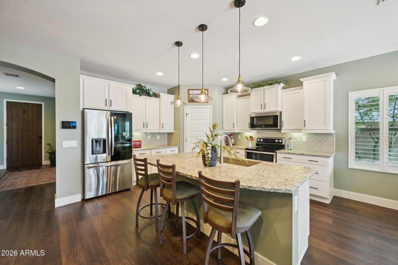 15-web-or-mls-W Oberlin Way-S2402-015