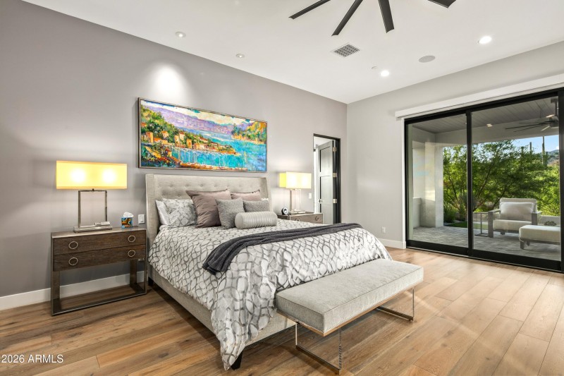 027_Luxury Primary Suite