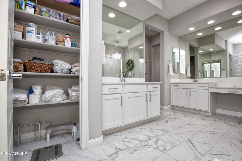 043_20218NWagnerWashDr