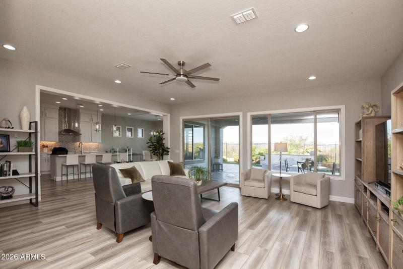 049_20218NWagnerWashDr