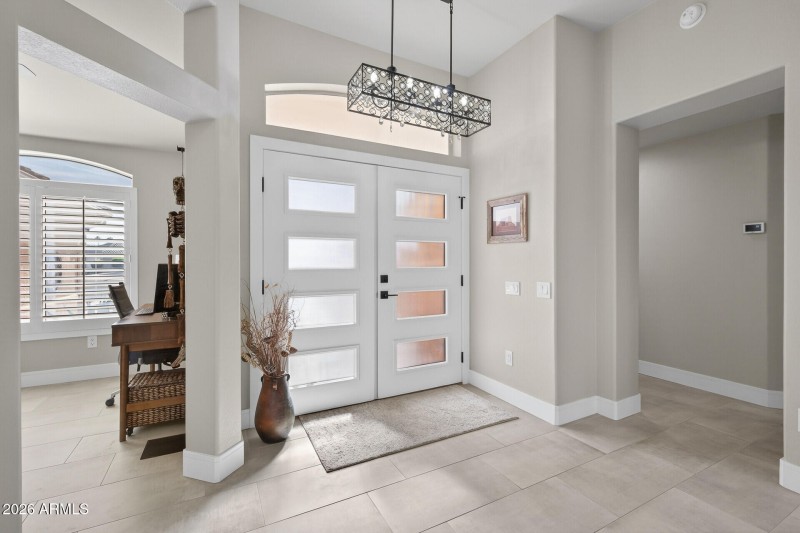 09_22015_N_Mirage_Lane9_mls