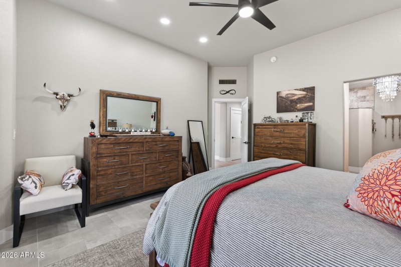 32_22015_N_Mirage_Lane32_mls