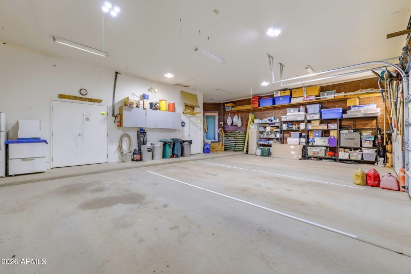 36 Garage twd Wkshp & Mech Rm Doors