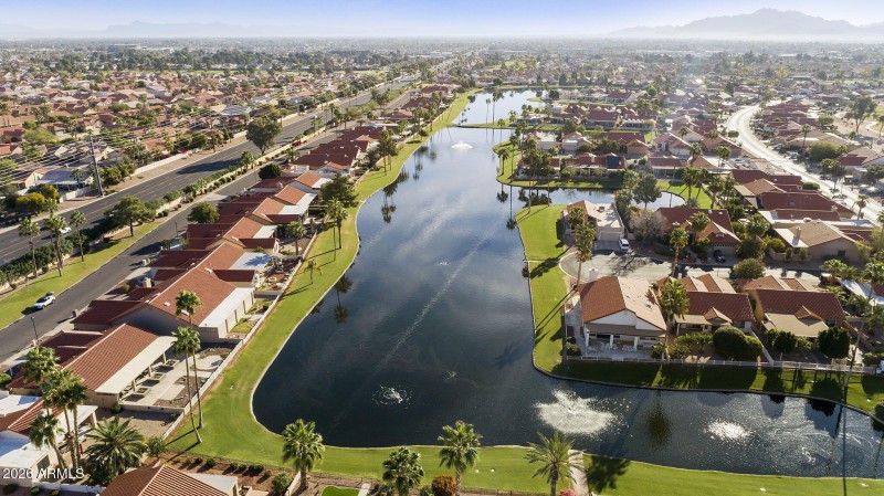 Aerial view - Lake & Golf Course