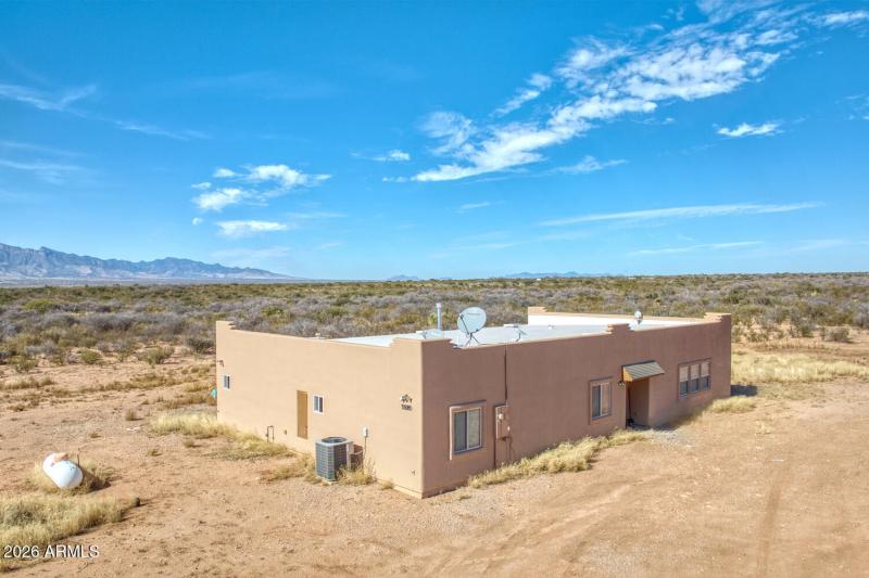 12011_5220 West Desert Mountain Trail