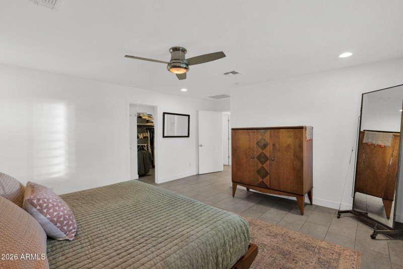 41-web-or-mls-P1547029