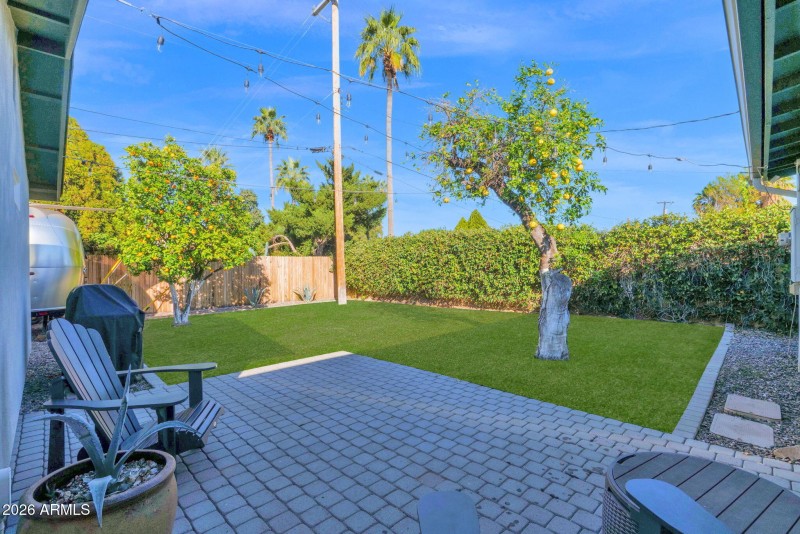 50-web-or-mls-P1547046